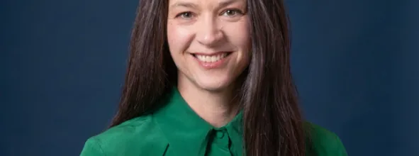 Kelly Myers headshot